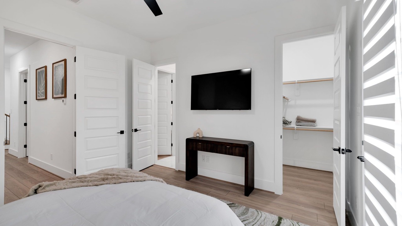 Photo of Bedroom in Foster Place