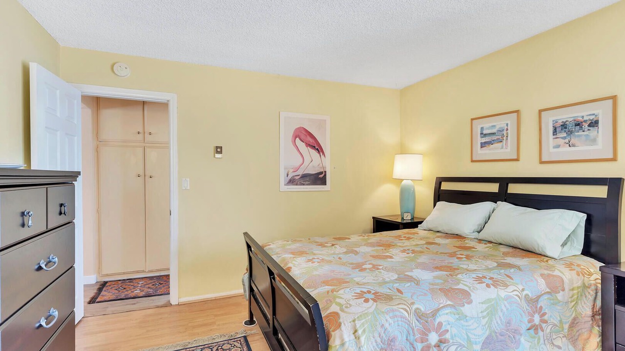 Photo of Bedroom in Ocean Beach