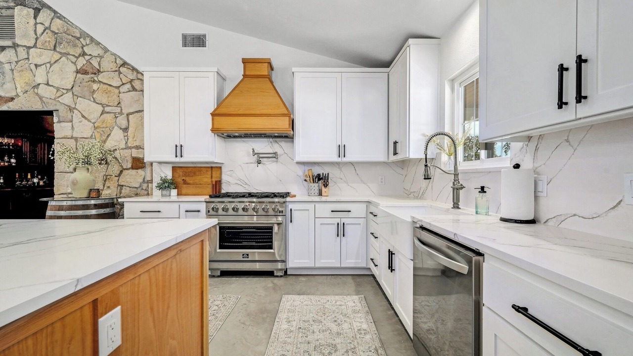 Photo of Kitchen in Blanco