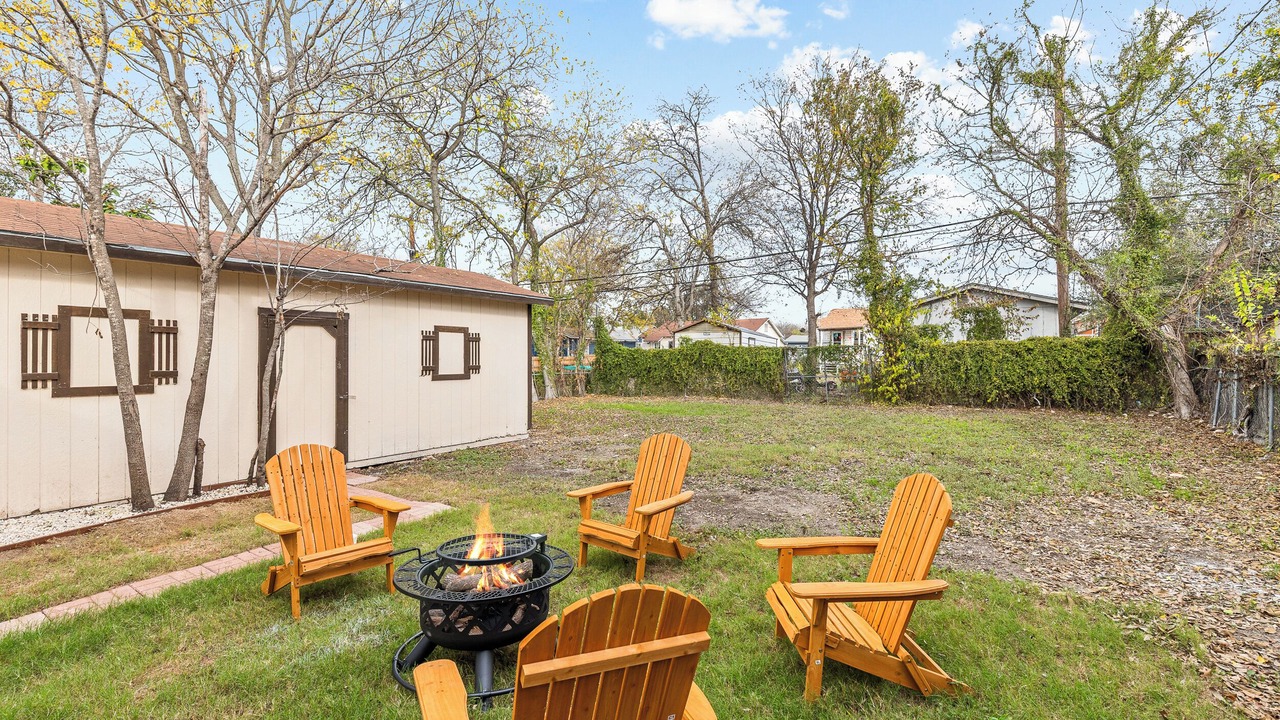 Photo of Outdoor in Northwest Los Angeles Heights