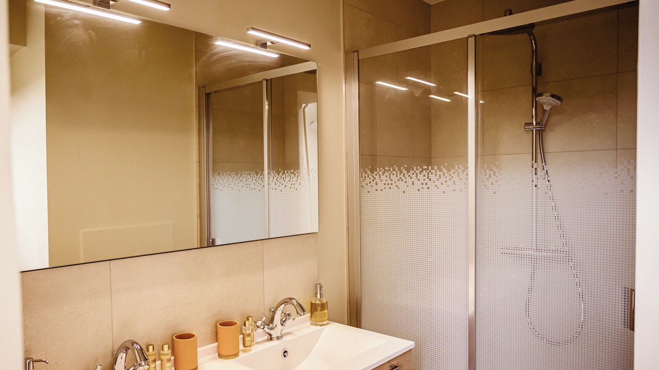 Photo of Bathroom in Vallon-sur-Gee