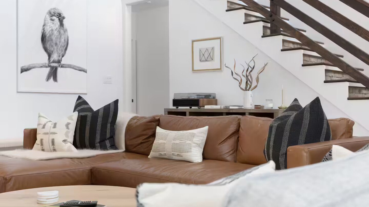 Photo of Livingroom in Fredericksburg
