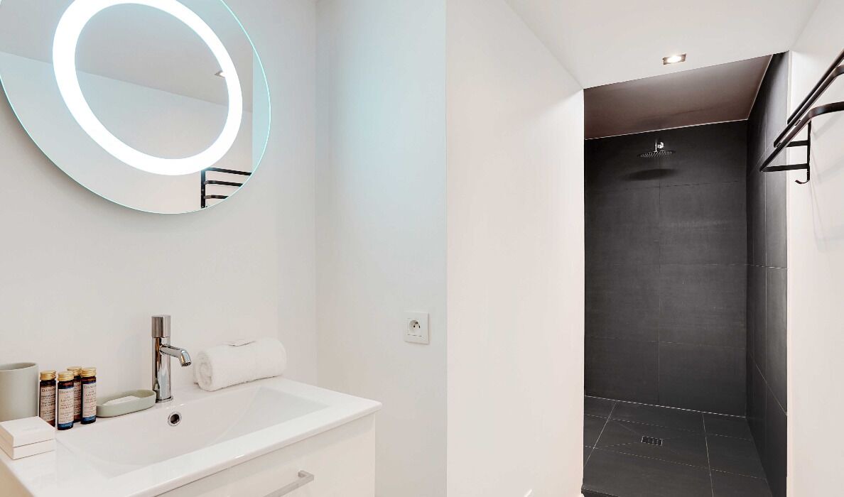 Photo of Bathroom in Champs-Elysees