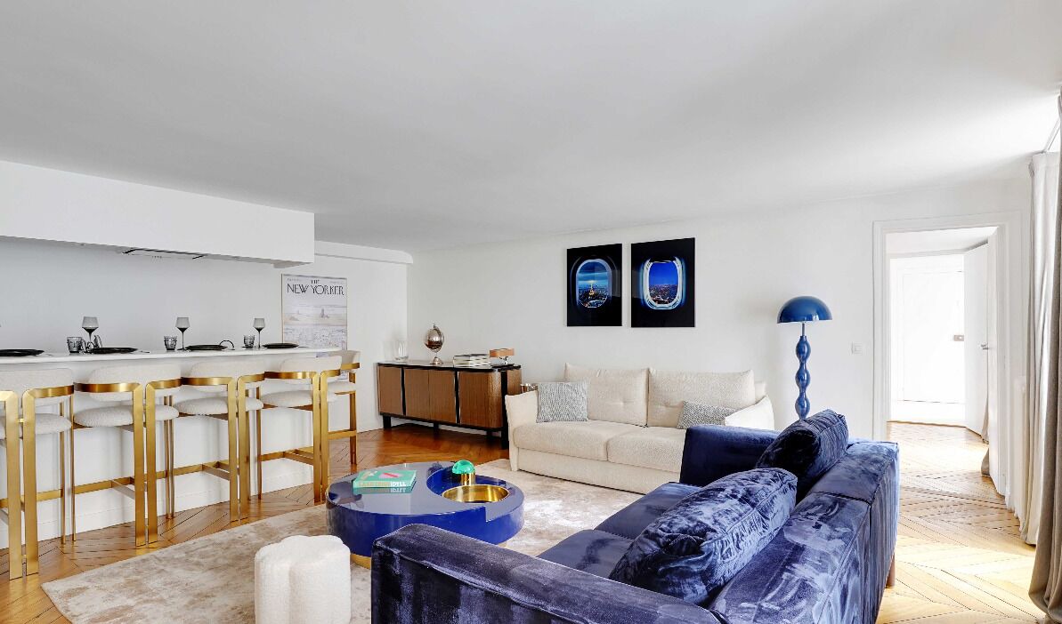 Photo of Livingroom in Champs-Elysees