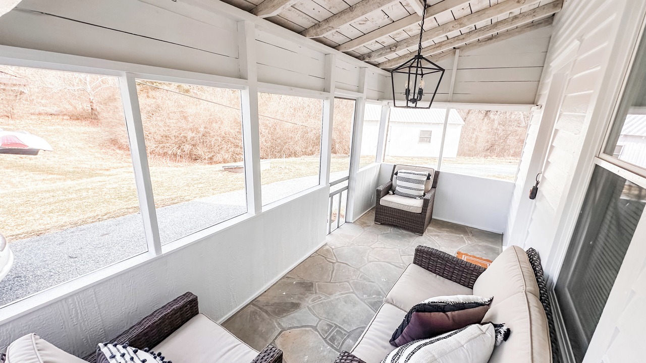 Photo of Livingroom in Rocky Mount