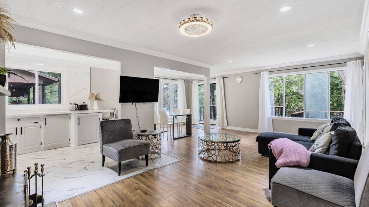 Photo of Livingroom in Severn