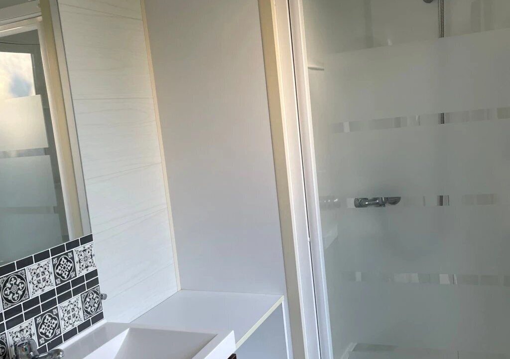Photo of Bathroom in Saint-Martin-du-Vieux-Belleme