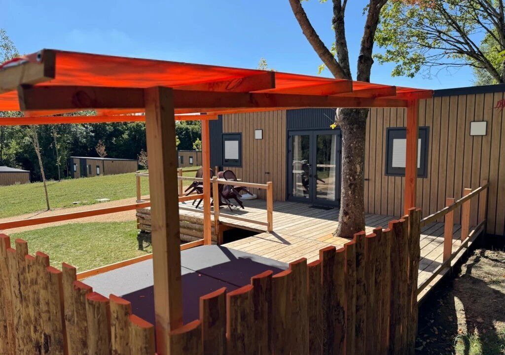 Photo of Patio Balcony in Saint-Martin-du-Vieux-Belleme
