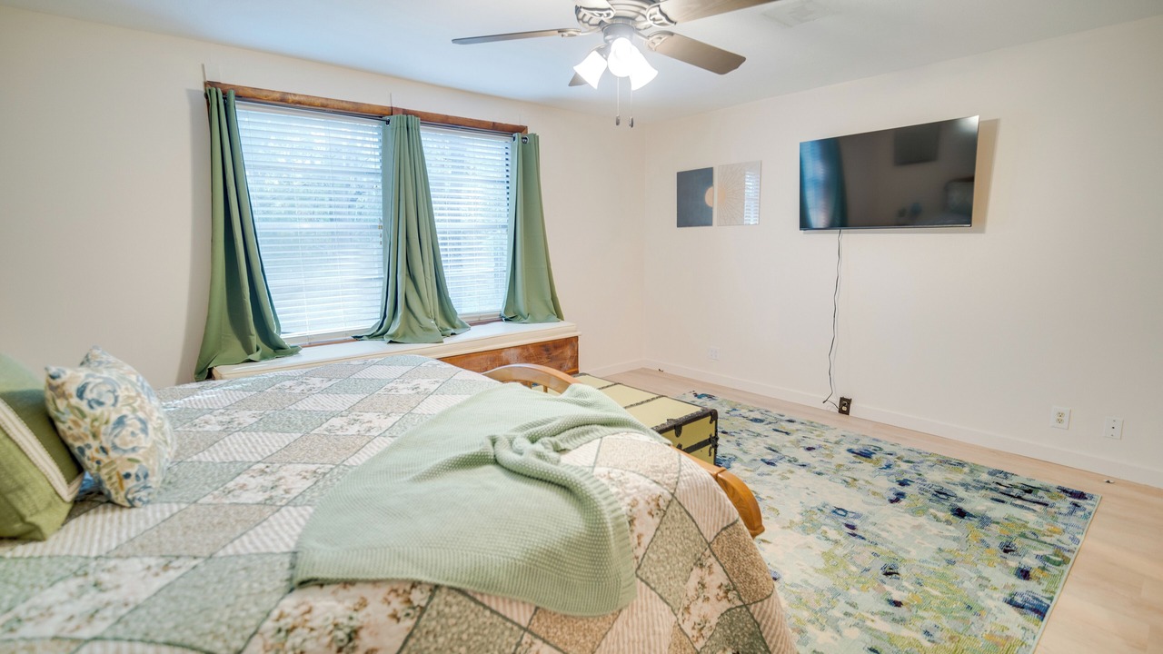 Photo of Bedroom in Cookson