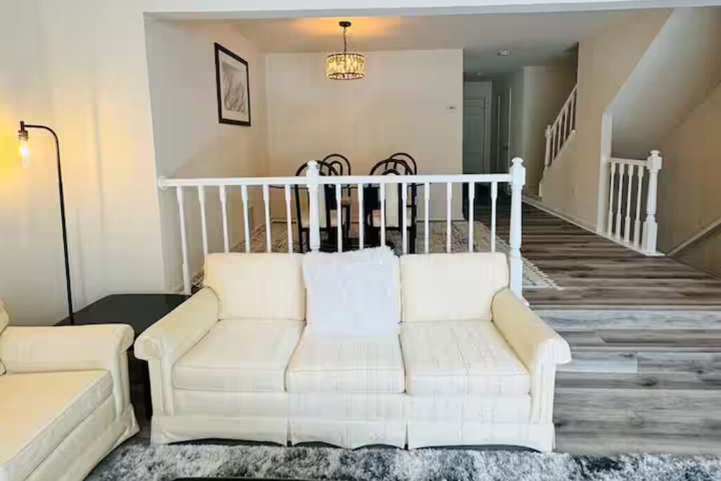 Photo of Livingroom in Wheaton
