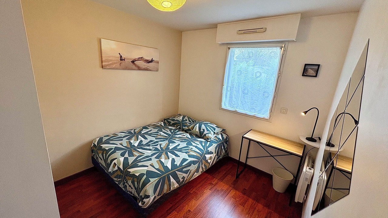 Photo of Bedroom in Coulmiers-Jardin des Plantes