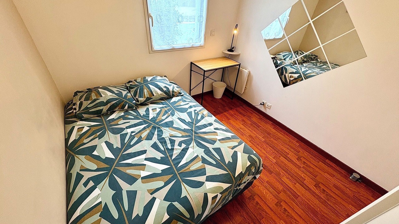 Photo of Bedroom in Coulmiers-Jardin des Plantes