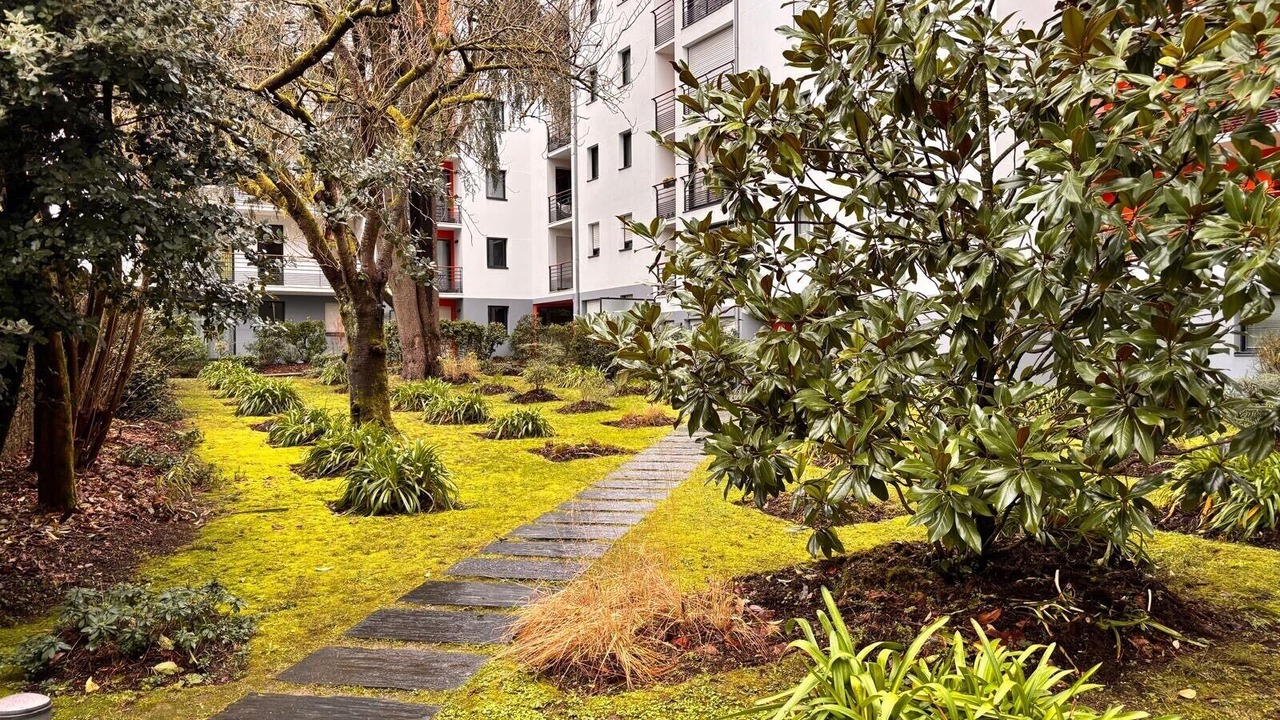Photo of Outdoor in Coulmiers-Jardin des Plantes