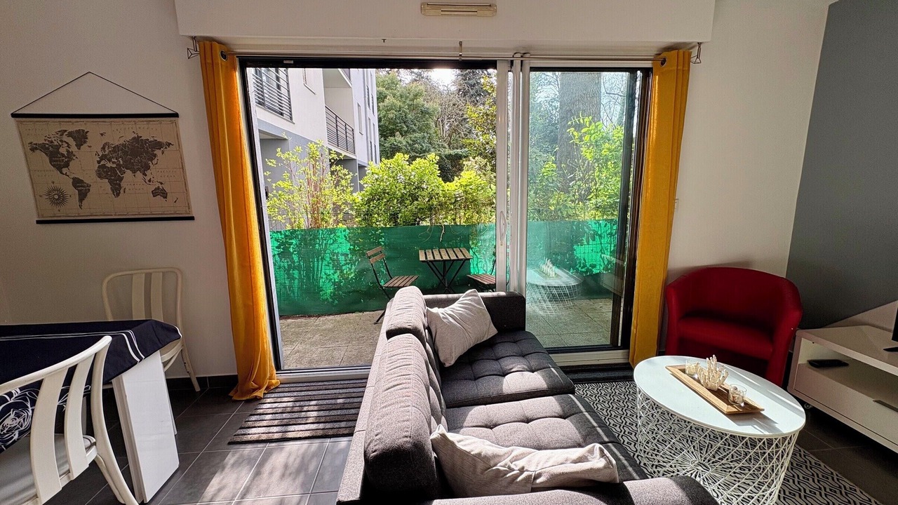 Photo of Livingroom in Coulmiers-Jardin des Plantes