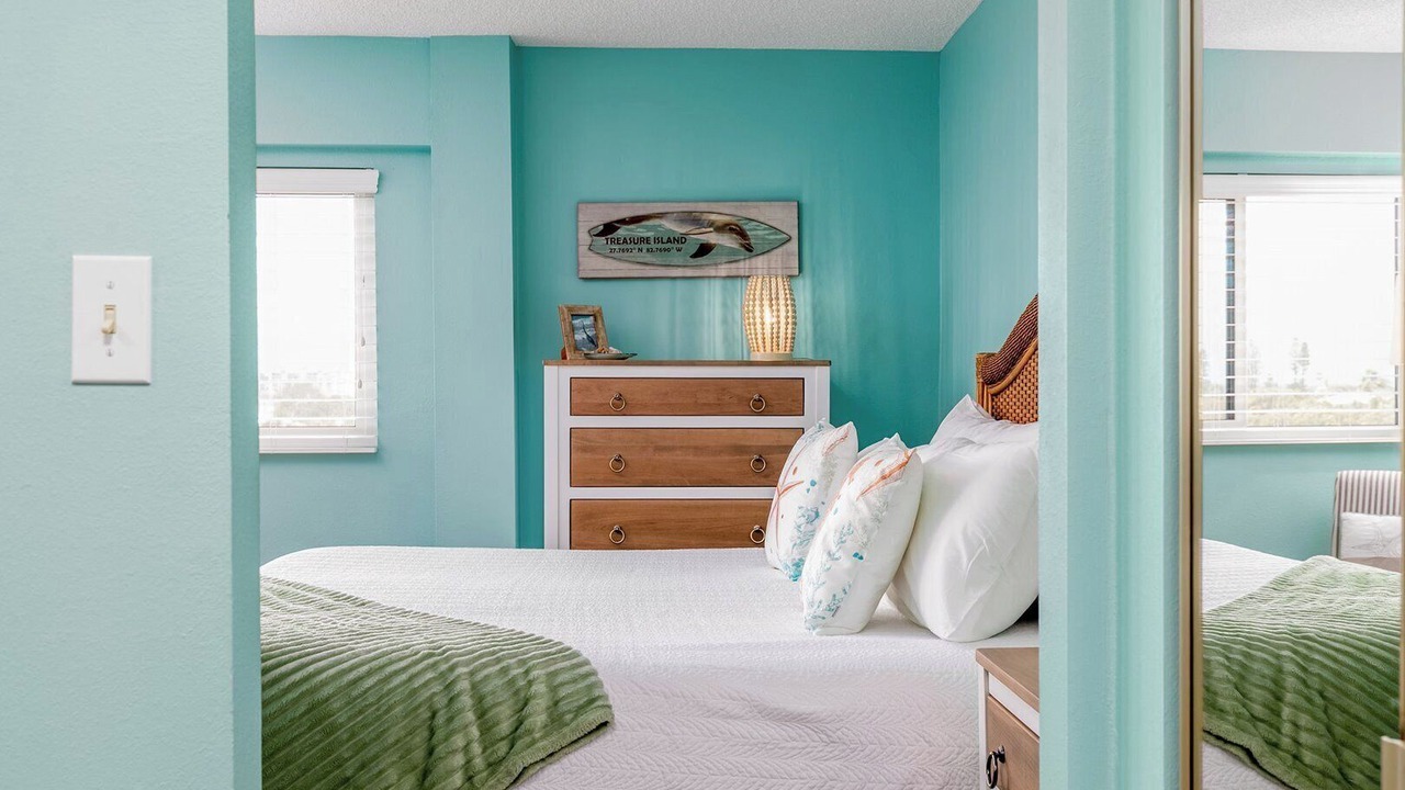 Photo of Bedroom in Sunset Beach