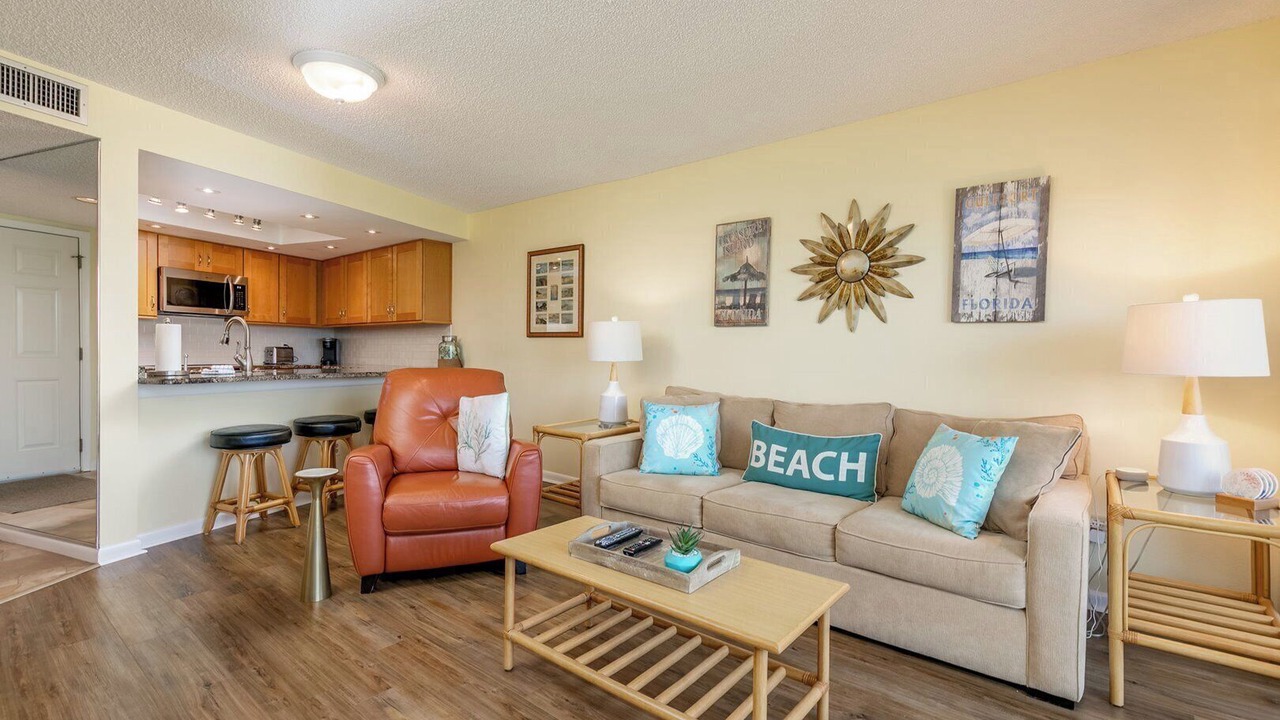 Photo of Livingroom in Sunset Beach