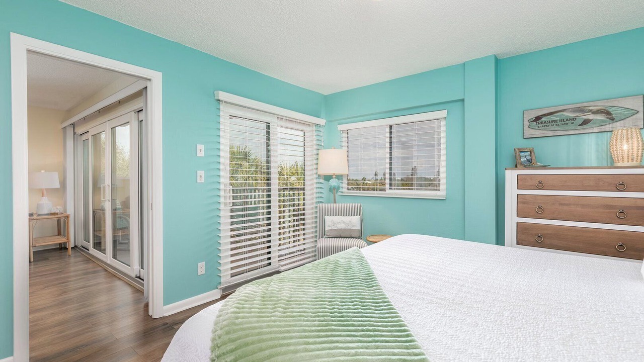 Photo of Bedroom in Sunset Beach
