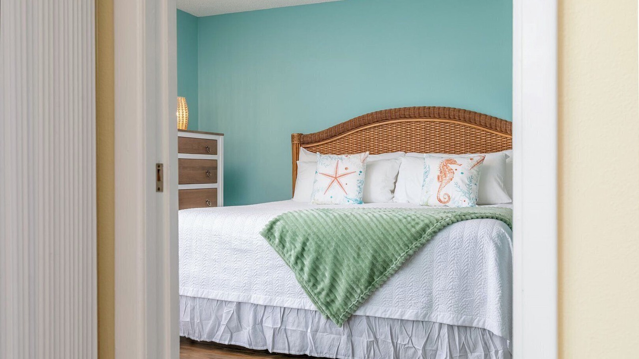 Photo of Bedroom in Sunset Beach