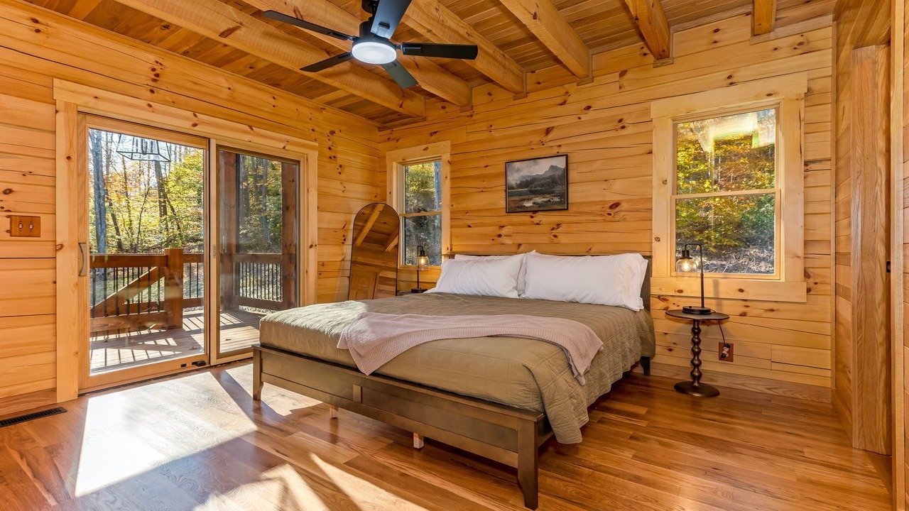 Photo of Bedroom in Logan