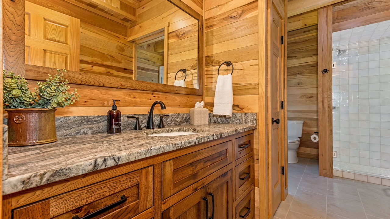 Photo of Bathroom in Logan