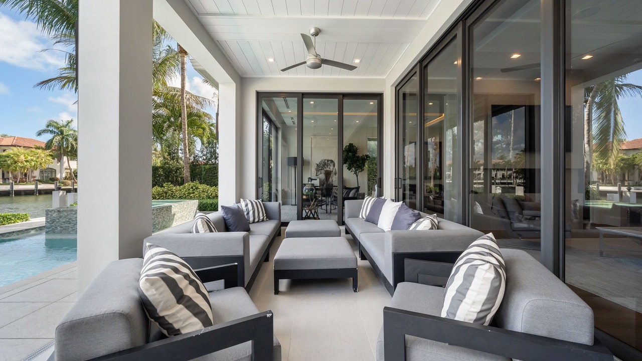 Photo of Patio Balcony in Lighthouse Point