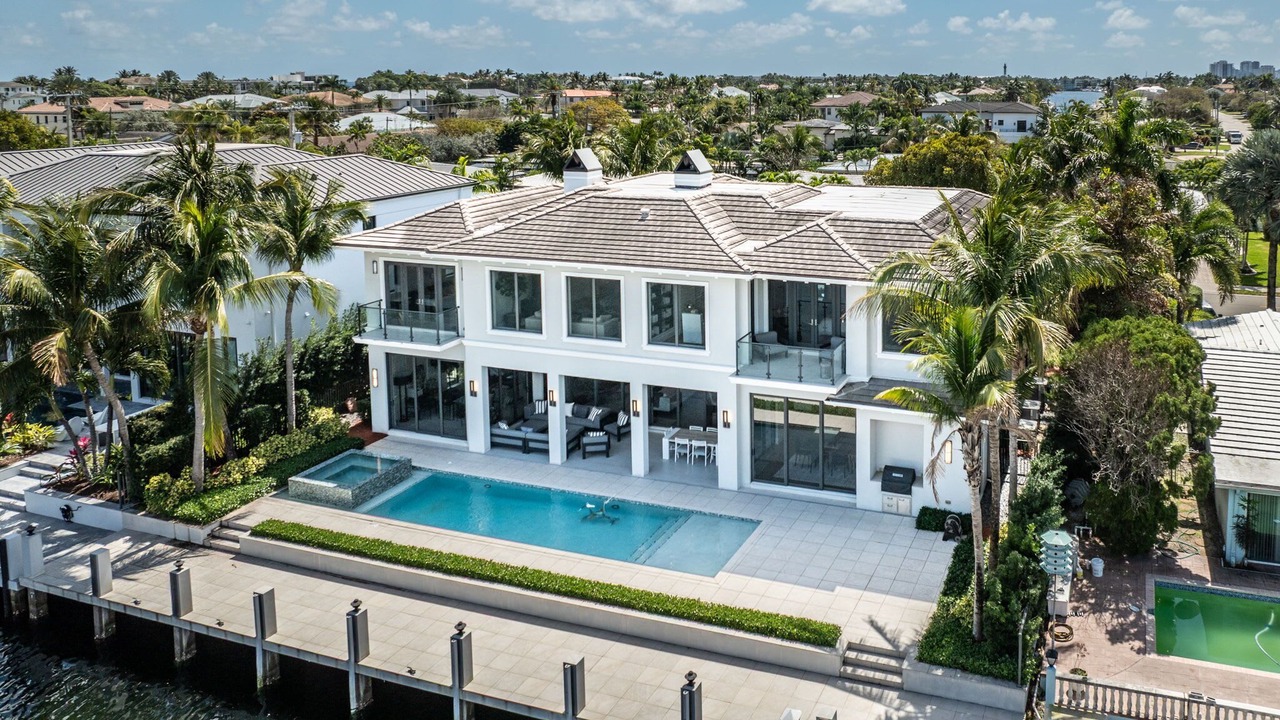 Photo of Outdoor in Lighthouse Point
