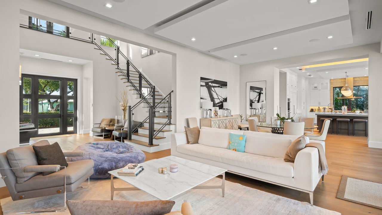 Photo of Livingroom in Lighthouse Point