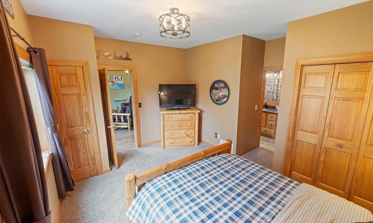 Photo of Bedroom in Biwabik