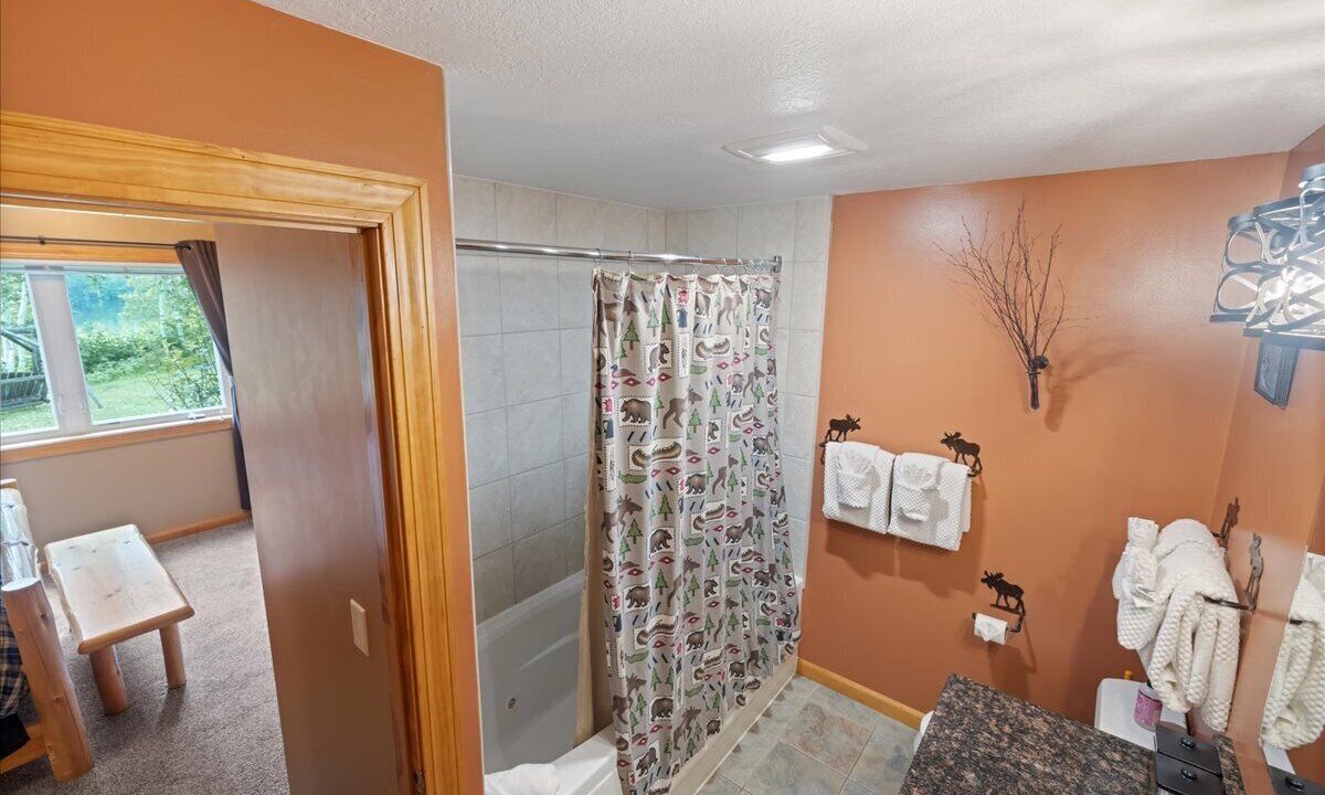 Photo of Bathroom in Biwabik