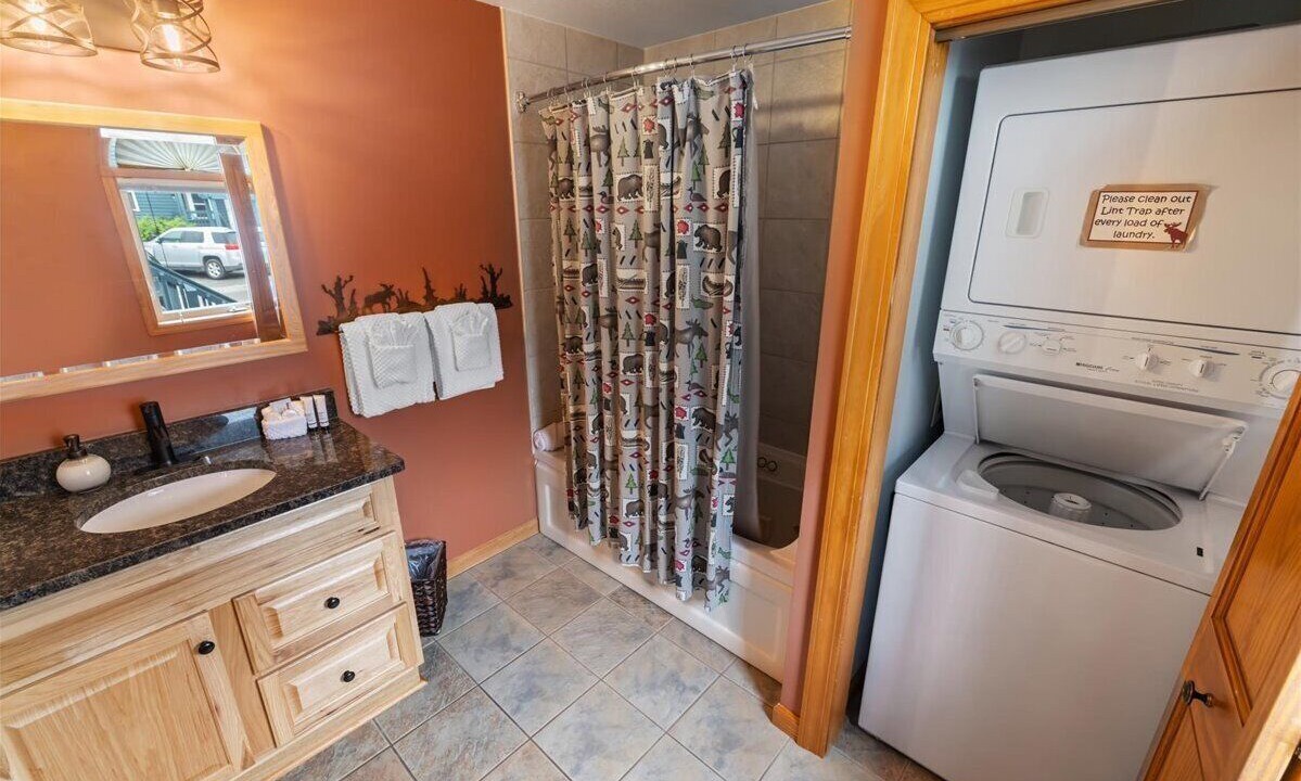 Photo of Bathroom in Biwabik