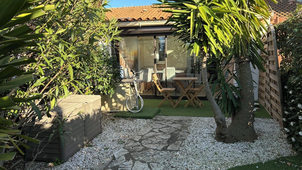 Photo of Patio Balcony in Gruissan