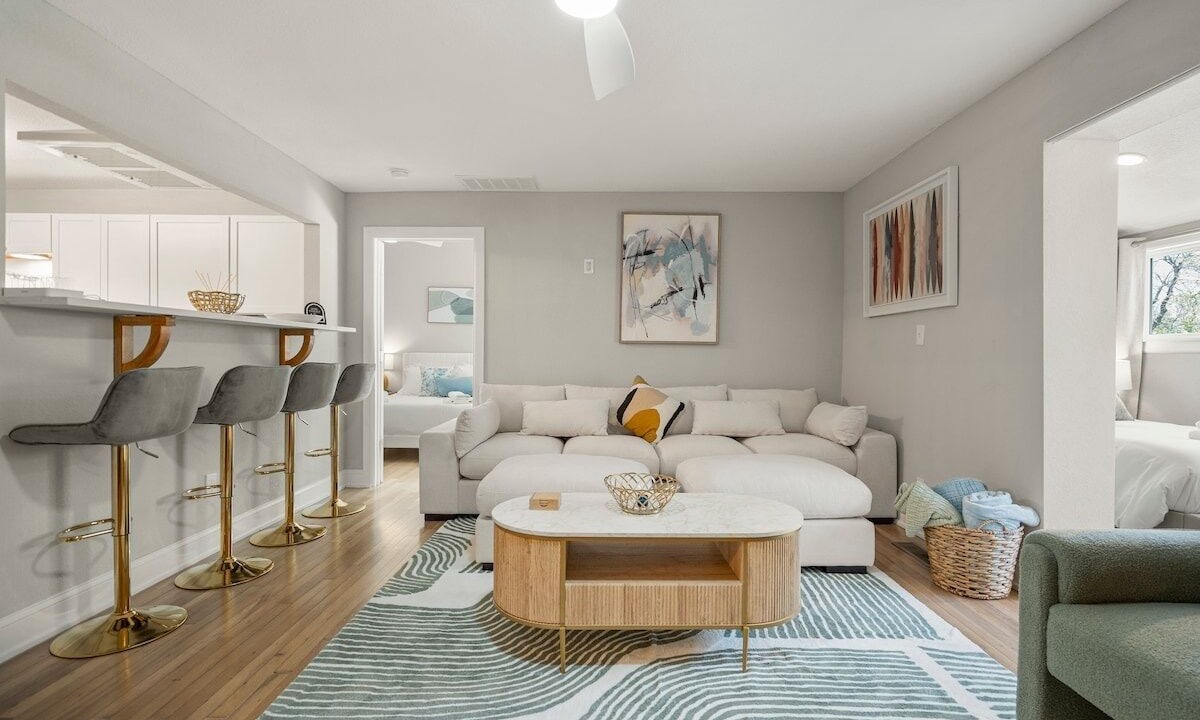 Photo of Livingroom in Tulsa