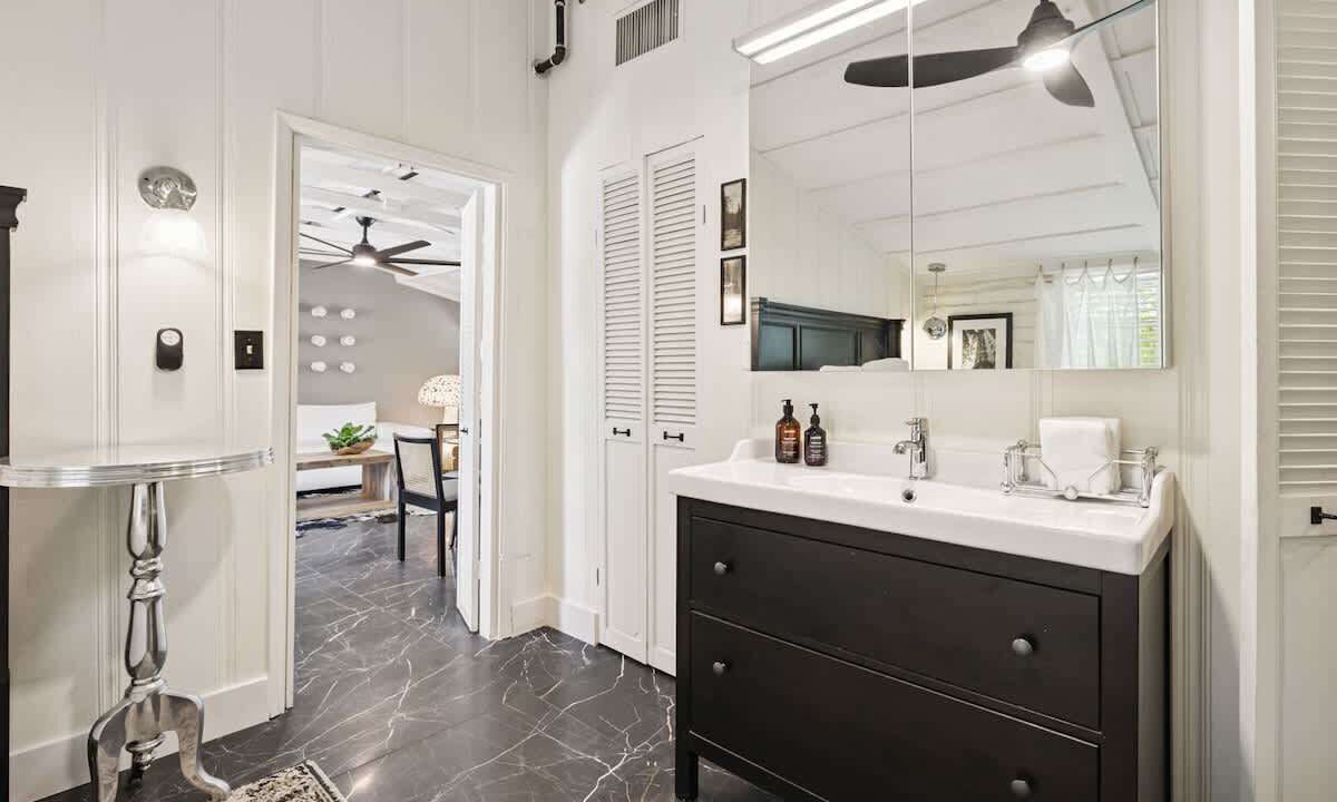 Photo of Bathroom in Tahquitz River Estates
