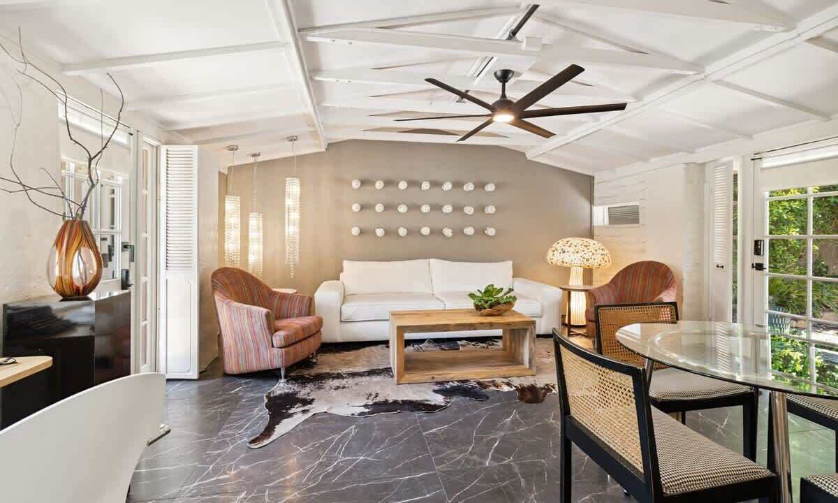 Photo of Livingroom in Tahquitz River Estates