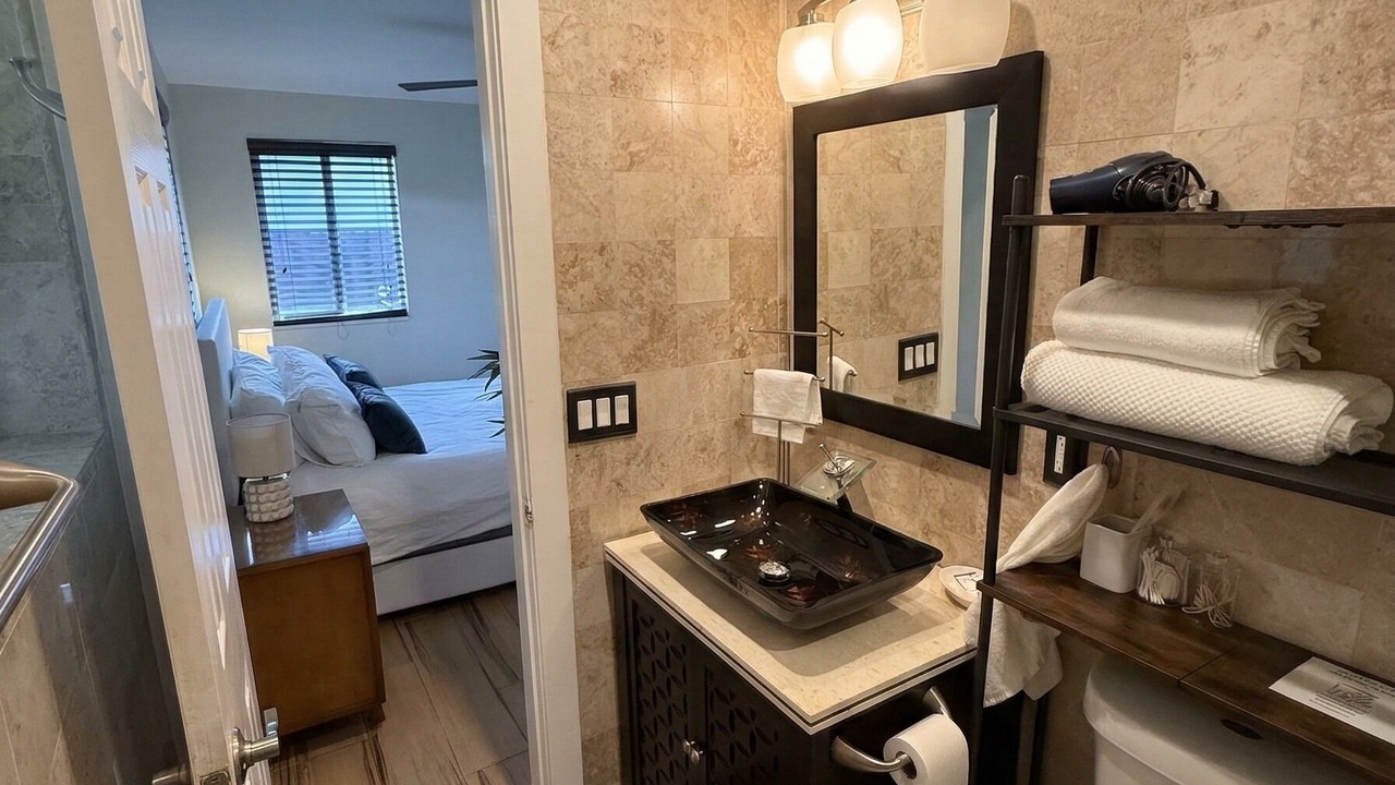 Photo of Bathroom in Central Corals