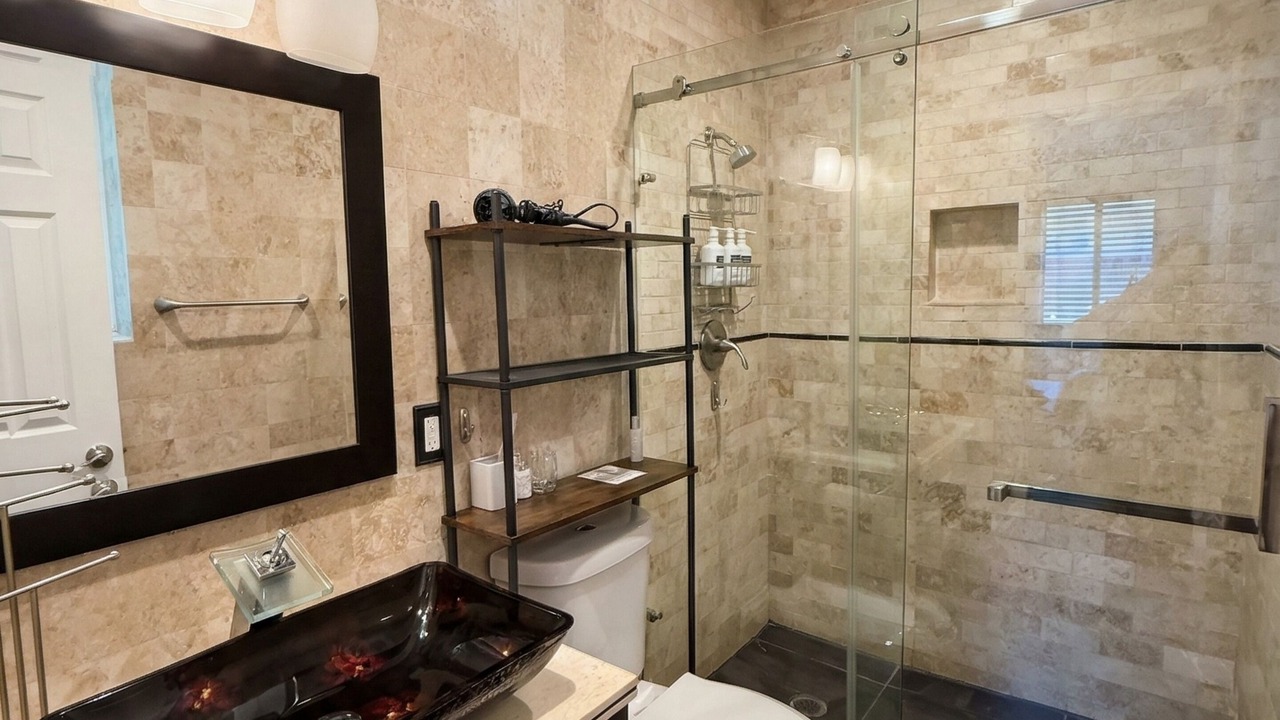 Photo of Bathroom in Central Corals