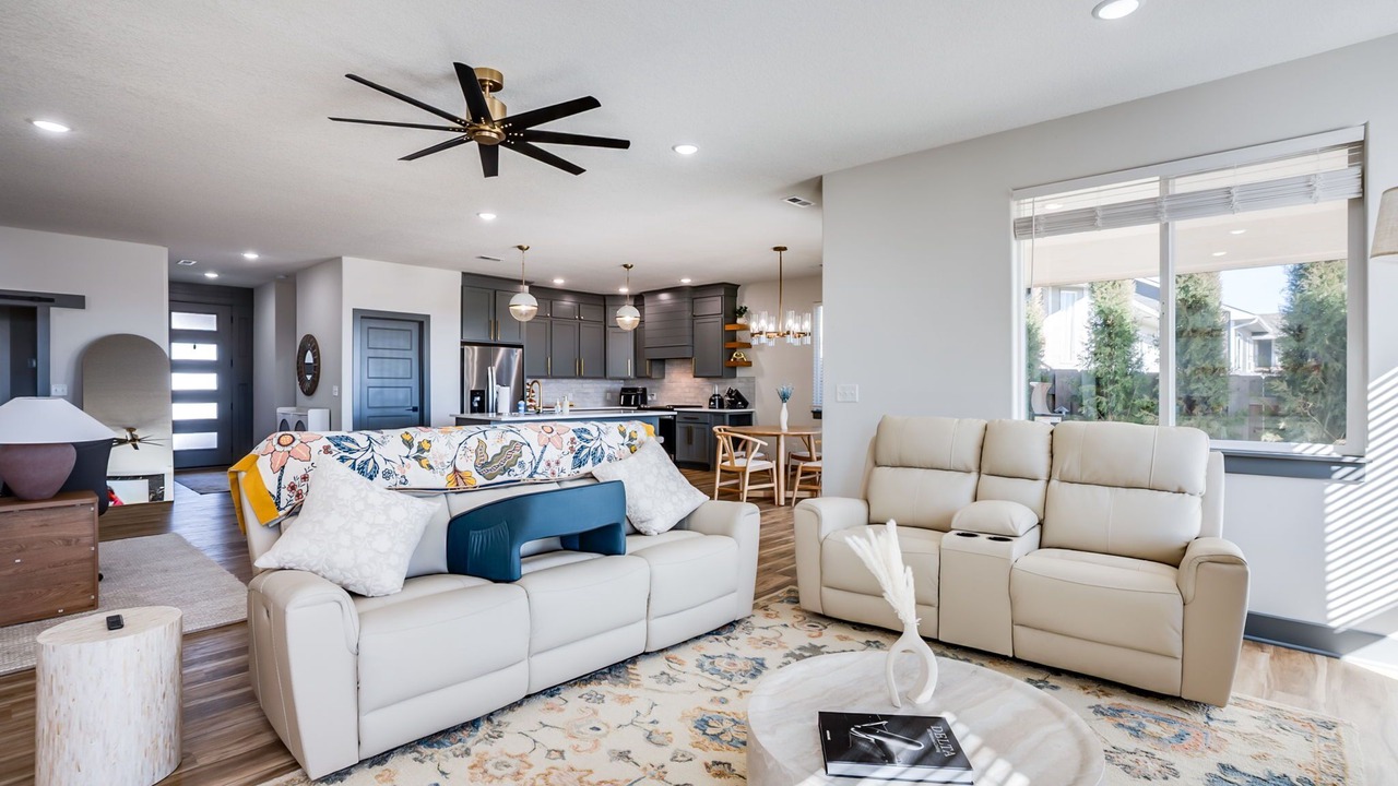 Photo of Livingroom in Bel Aire