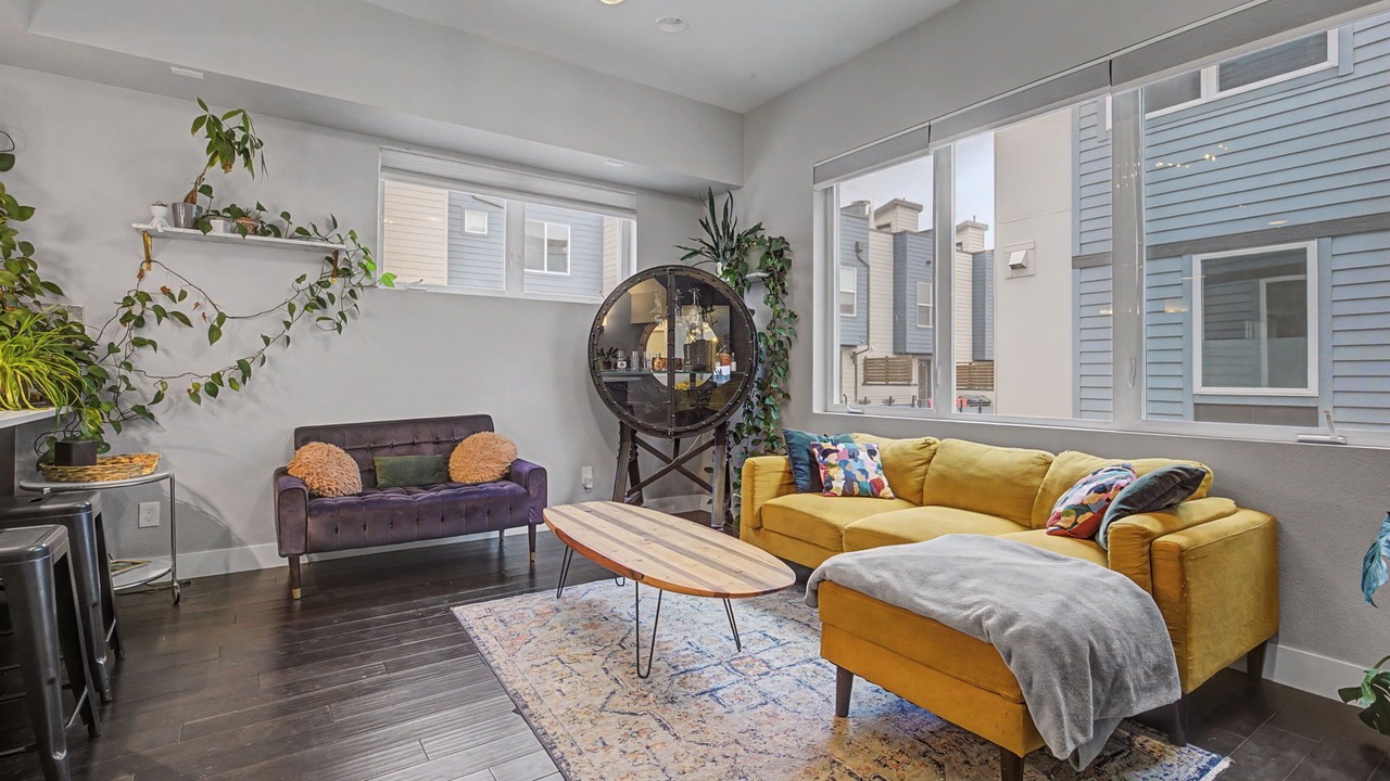 Photo of Livingroom in West Colfax