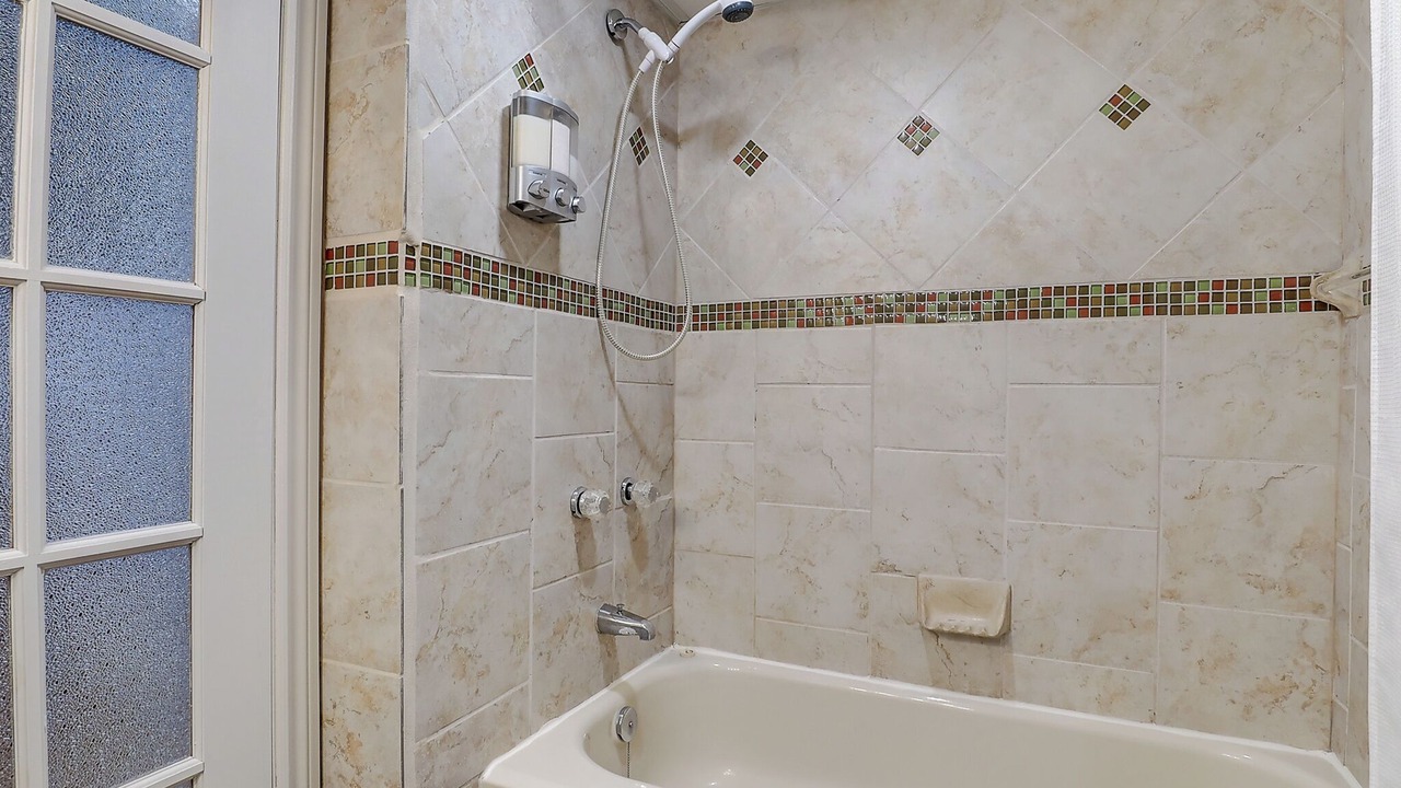 Photo of Bathroom in Magog