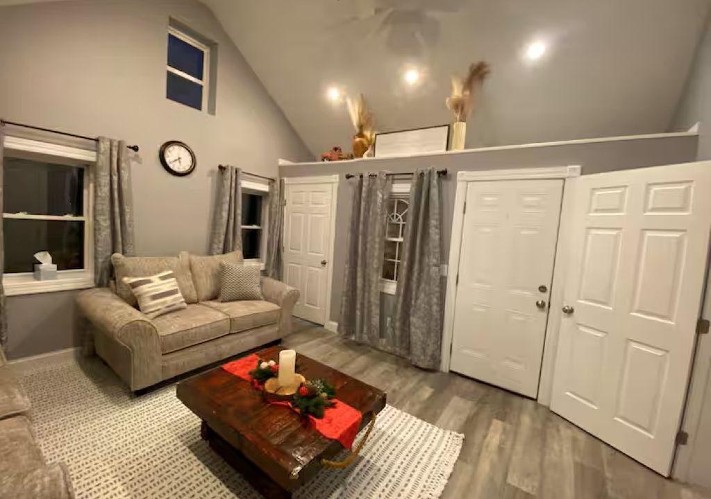 Photo of Livingroom in Willard