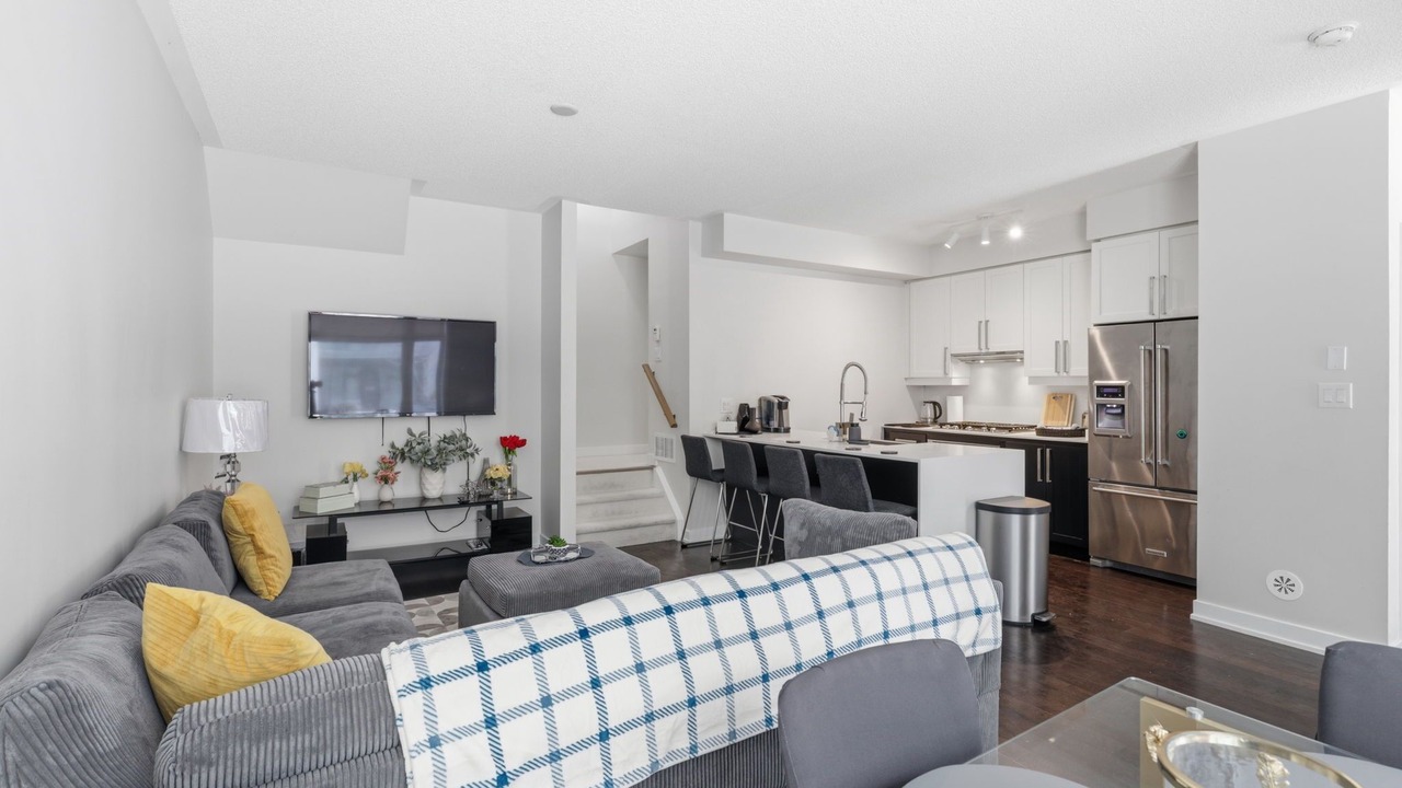 Photo of Livingroom in Mississauga