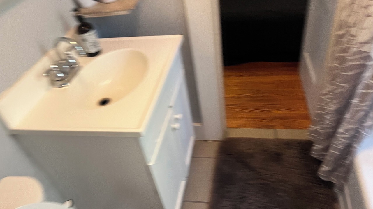 Photo of Bathroom in Roseland