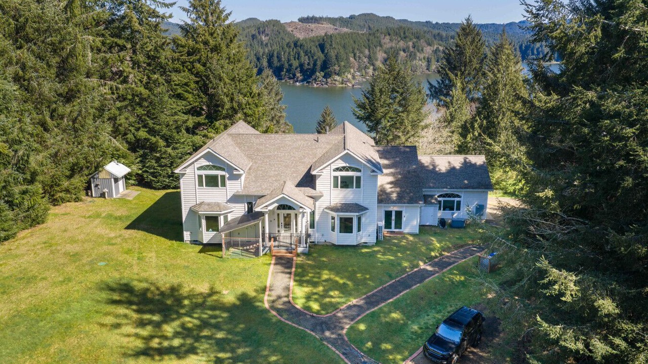 Photo of Outdoor in Lakeside