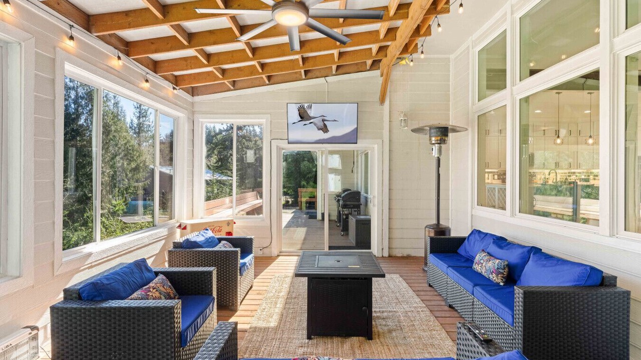 Photo of Patio Balcony in Lakeside