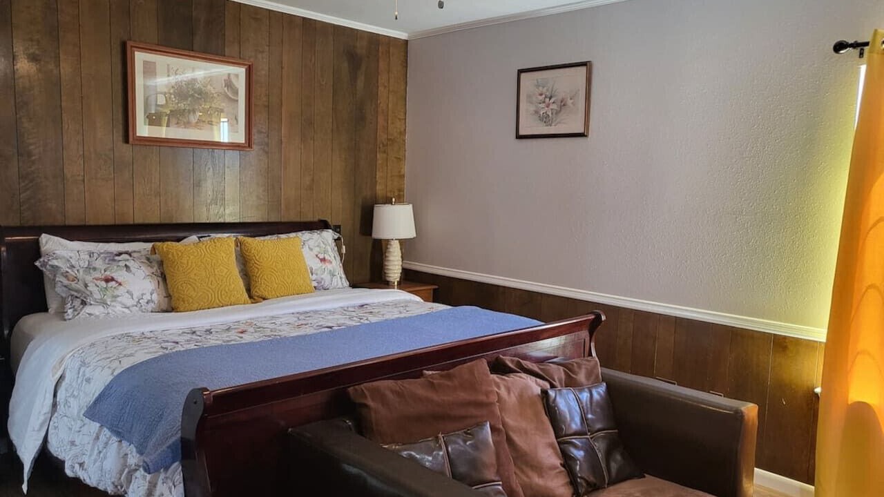 Photo of Bedroom in Corsicana