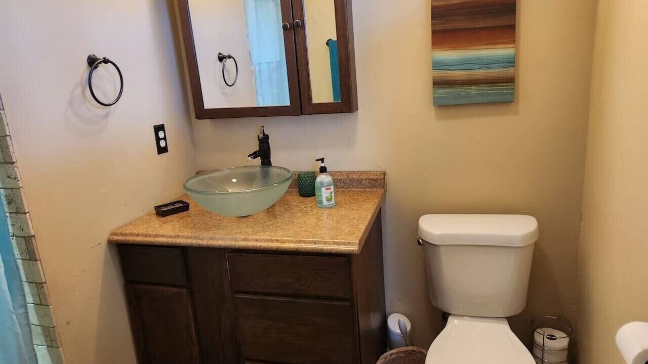 Photo of Bathroom in Navarro County