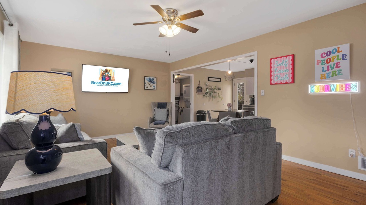 Photo of Livingroom in Grandview
