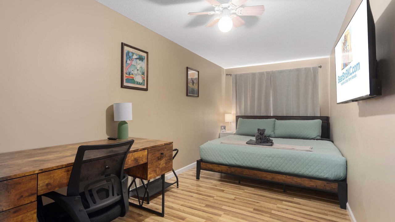 Photo of Bedroom in Grandview