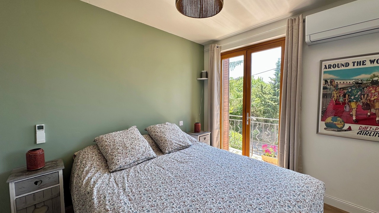 Photo of Bedroom in Villalbe
