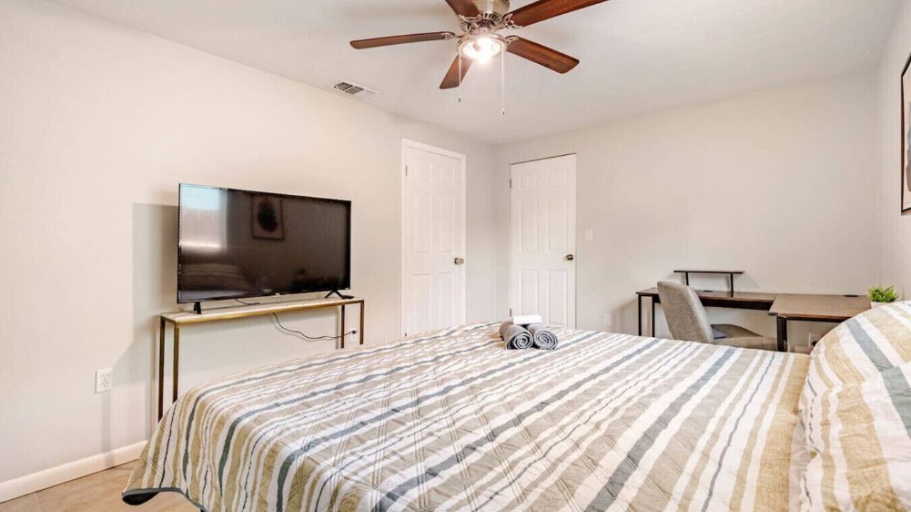Photo of Bedroom in Sarasota Springs